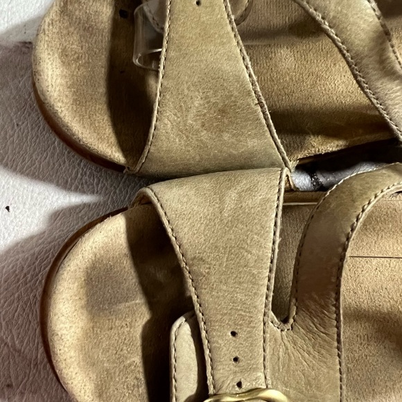 Dansko Sandi Beige Leather Slingback Wedge Sandals Shoes Size 40 9.5 10 US. - Picture 3 of 8